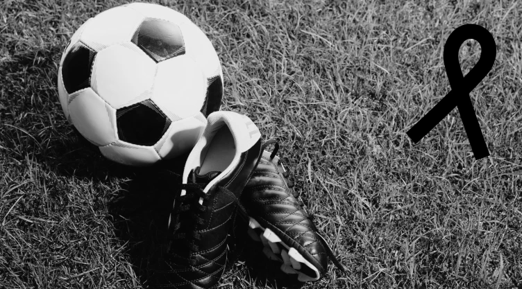 Muere el futbolista Víctor Águila tras sufrir accidente vehicular; iba con su esposa