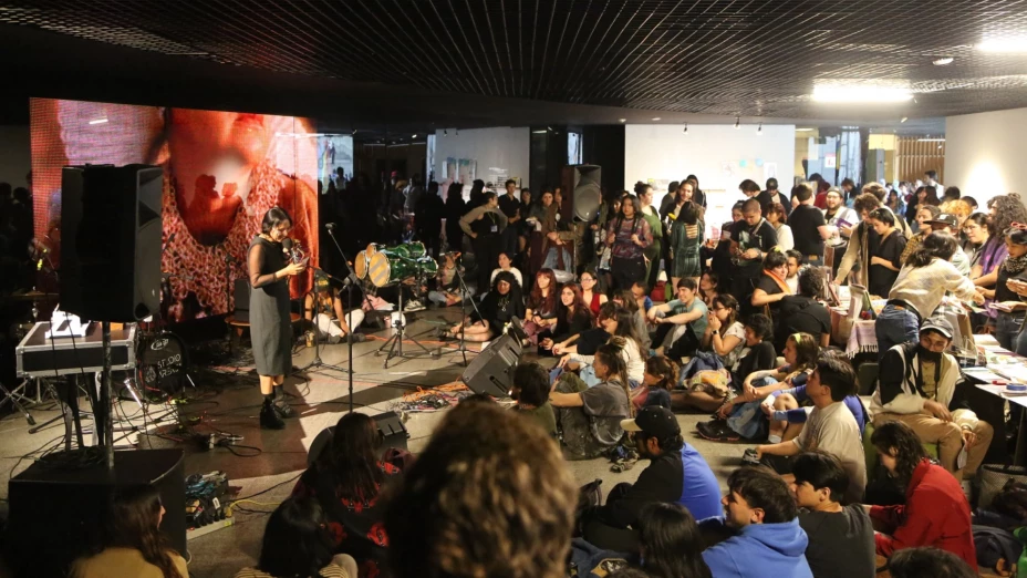 Lectura de poesía en el CCD