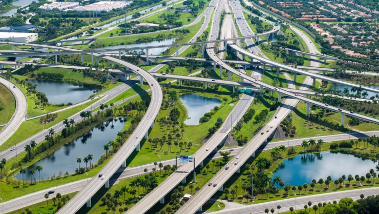 Vista aérea carreteras Miami, Florida
