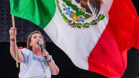 Xóchitl Gálvez reconoce derrota en las elecciones 2024 tras conteo rápido