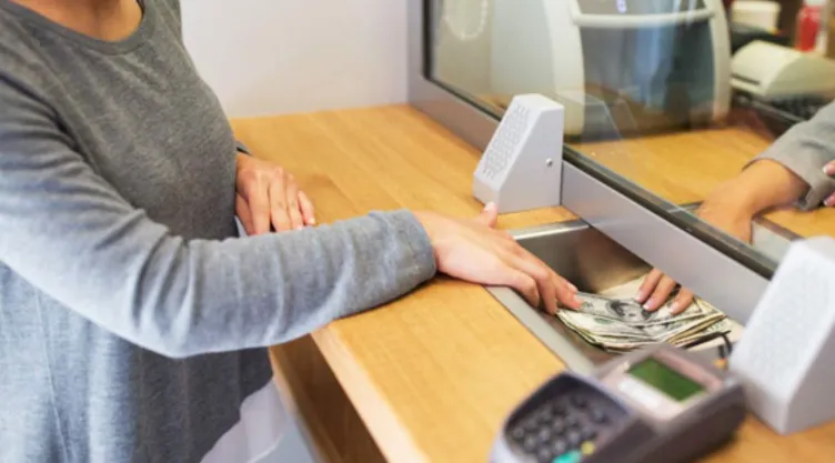 ¿Abren los bancos el 2 de diciembre 2024?
