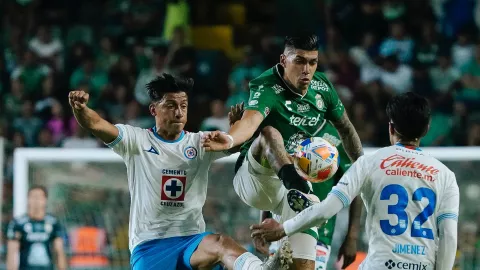 Adonis Frías deja León para sumarse al Santos