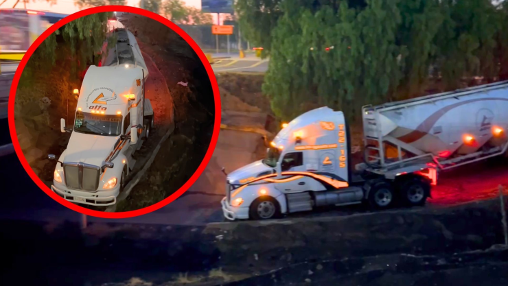 Tráiler atorado en Tajo a Santa Ana León hoy