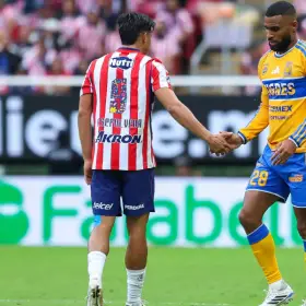 Tigres Chivas
