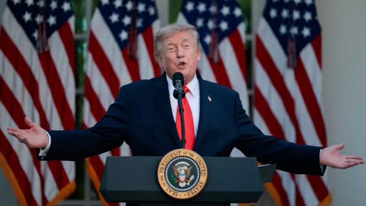 Trump analiza imponer gran arancel a México por culpa de la diarrea explosiva