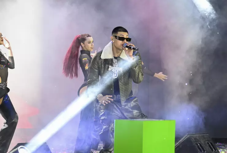 El reggaetón se hizo presente con el Booo