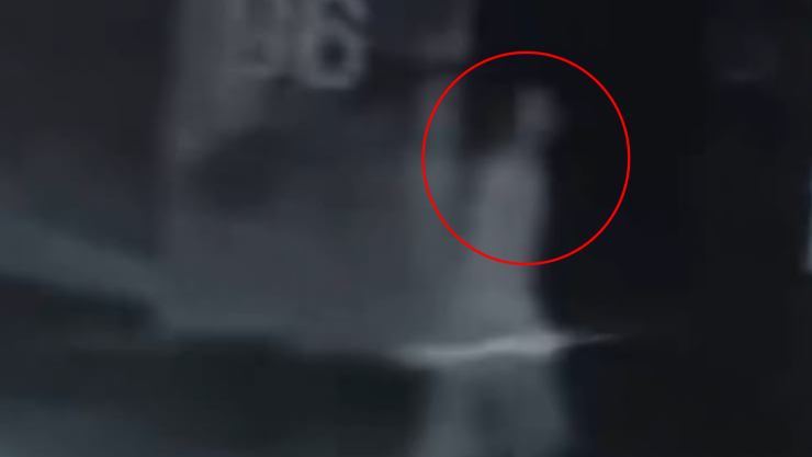 Fantasma en estacionamiento