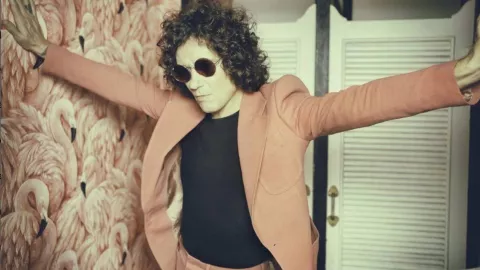 Enrique Bunbury anuncia nuevo disco grabado en México Fechas de gira 2025
