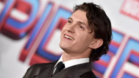 tom holland quiere seguir haciendo peliculas de spider-man