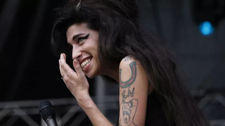 3. Amy Winehouse | Imagen, Grosby Group
