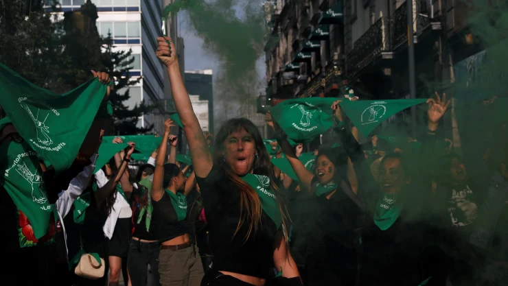 Congreso de Baja California avala la despenalización del aborto