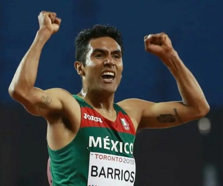 JUAN LUIS BARRIOS