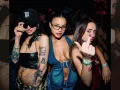 Nicki Nicole y Cazzu de fiesta (3).jpg