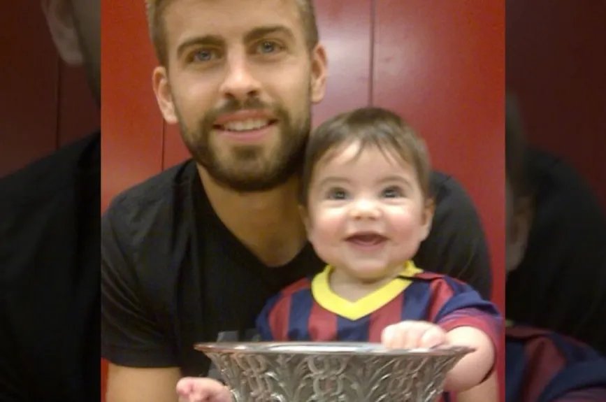 Pique y su hijo pequeño.jpg