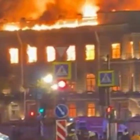¿Qué es la Mansión Miller_ El histórico edificio del centro de San Petersburgo que se incendió.jpg