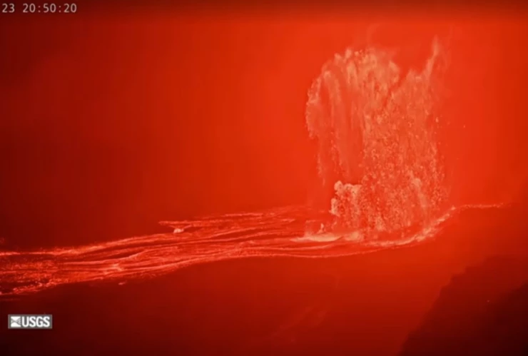 Erupción del volcán Kilauea deja fuentes de lava de hasta 30 metros