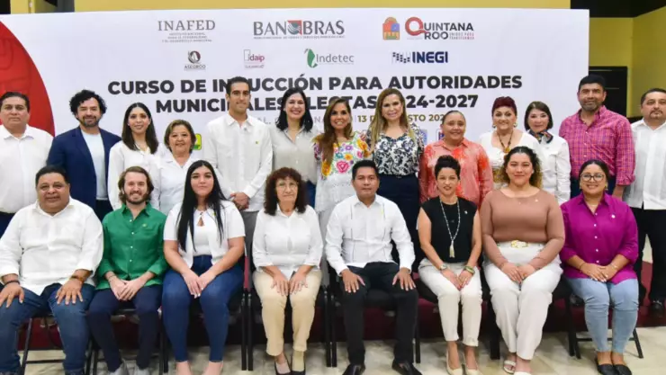 Estefanía Mercado presenta al próximo gabinete de Solidaridad