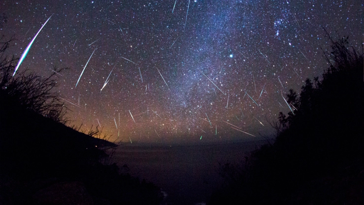 lluvia de estrellas líridas