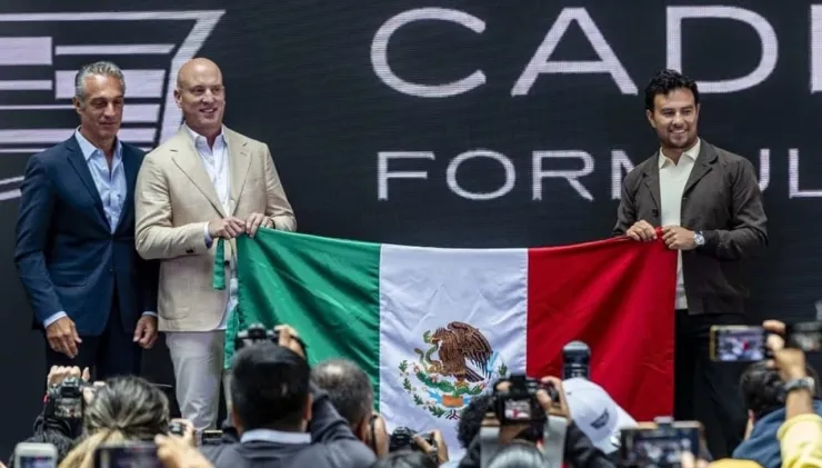 Checo Pérez en Cadillac
