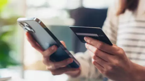 Estas son las 4 RAZONES por las que las tarjetas de crédito fallan o son rechazadas sin ninguna razón