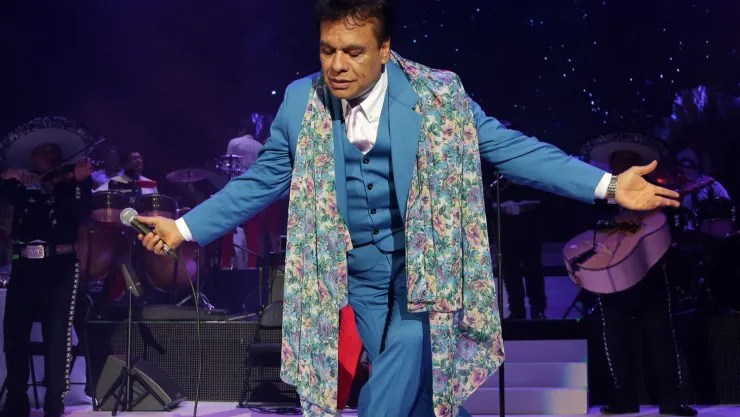 Pepe Zavala, quién colaboró con el cantante, también ha difundido “pruebas” de que Juan Gabriel está vivo.