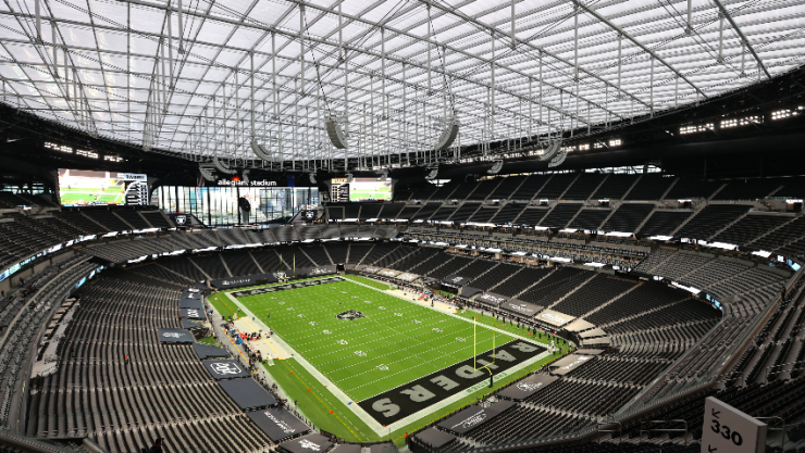 Estadio Raiders