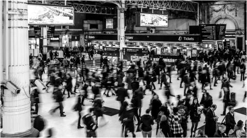 ¿En qué año_ Expertos afirman que la población mundial se reducirá