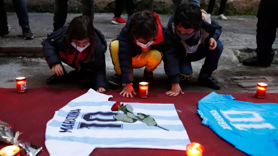 diego maradona camiseta 10 .jpg