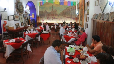 HOSTERÍA SANTO DOMINGO, EL RESTAURANTE MÁS ANTIGUO DE LA CAPITAL