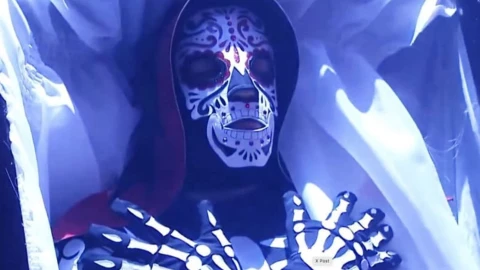 La AAA revive a La Parka con un nuevo luchador.