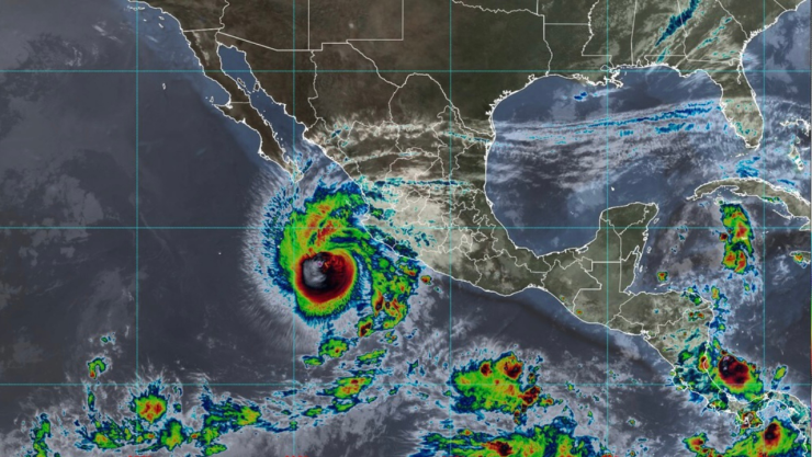 Un huracán acercándose sobre México