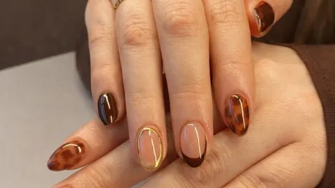 Estos son los mejores diseños de uñas francesas para otoño 2026