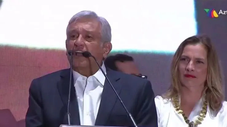 amlo zocalo