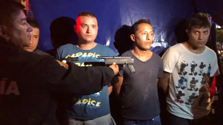 Detenidos robo a cafeteria Starbucks 1