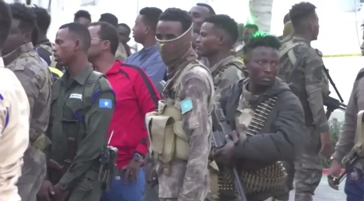 Atentado terrorista en Somalia deja al menos cinco muertos