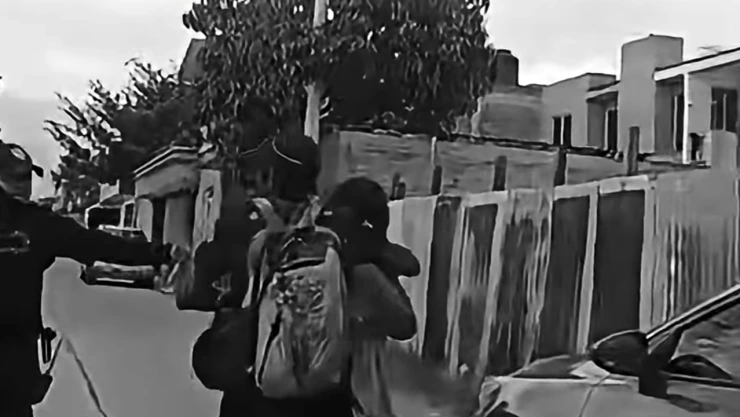 Sujeto amenaza a su pareja con un machete en Santa Lucía