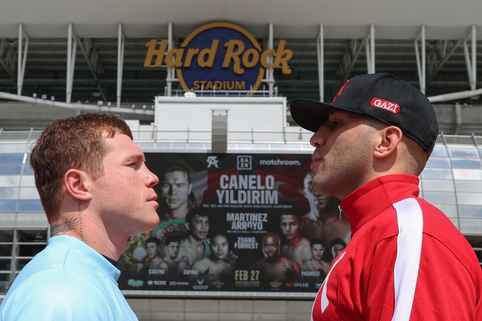 Canelo Álvarez y Avni Yildirim box azteca