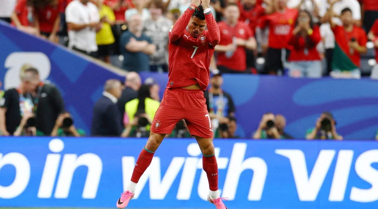 Cristiano Ronaldo festeja su gol con Portugal en el Mundial 2026.
