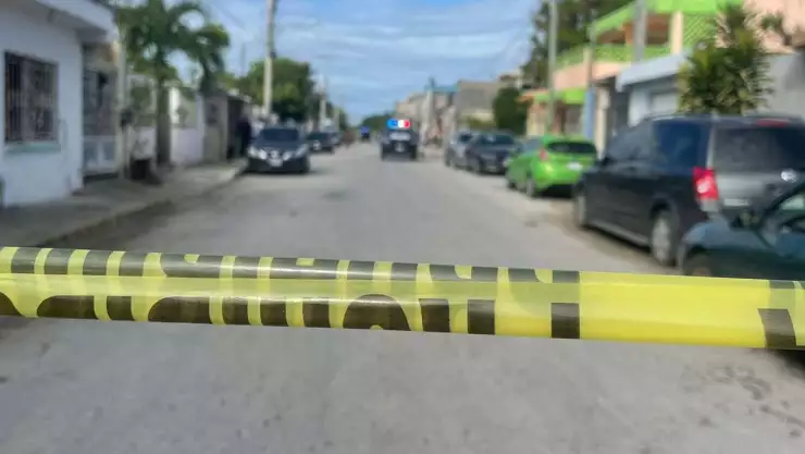 Asesinan a balazos a sujeto en la región 236 de Benito Juárez
