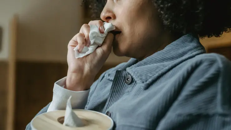 ¿Por qué llorar viendo películas y series es bueno? La IA lo explica