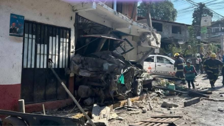 Conjunto Primavera sufre TERRIBLE accidente.