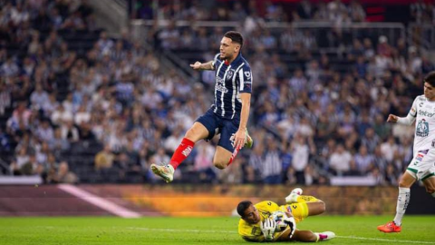 ¿Qué será del futuro de Lucas Ocampos en Rayados?