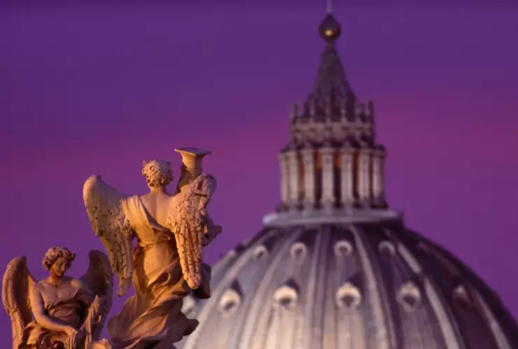 un angel se escapo del vaticano