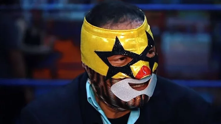 muere-luchador-súper-muñeco.jpg
