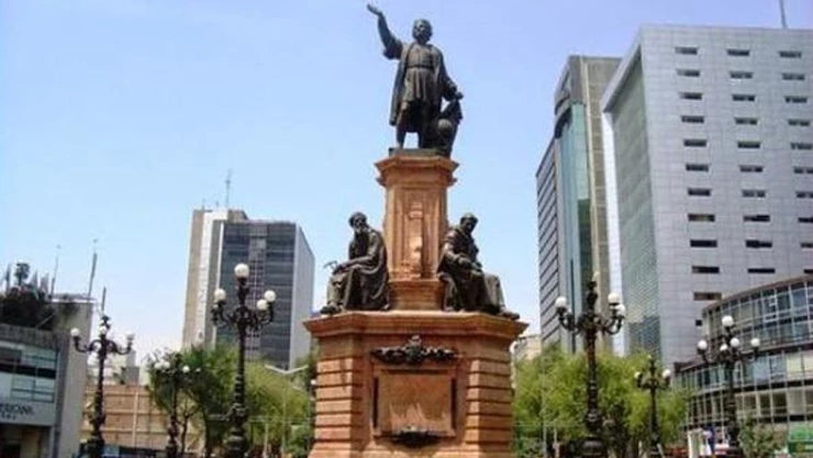 dónde estatua Cristóbal Colón.jpg
