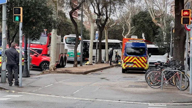 choque-autobuses-barcelona
