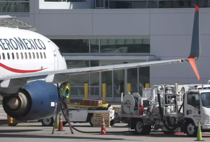 Boeing 737 MAX de Aeroméxico explosión de ventana
