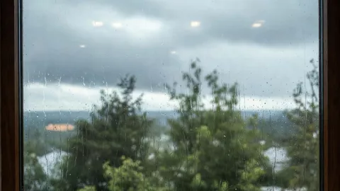 ¡Otro día completamente nublado y de frío extremo! Así estará el clima en León por horas hoy domingo 11 de enero.jpg