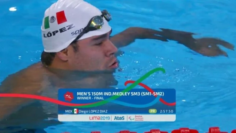 Diego López Días paranatación