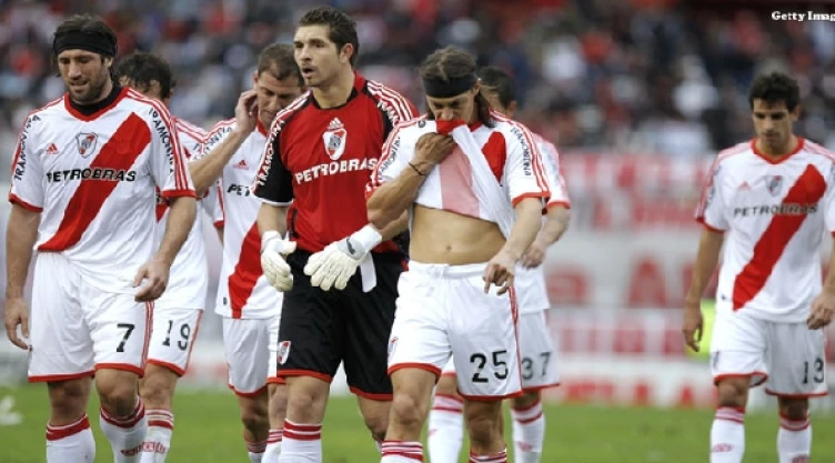 Desciende River Plate